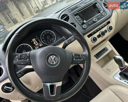 Черный Фольксваген Тигуан, объемом двигателя 1.98 л и пробегом 143 тыс. км за 12400 $, фото 38 на Automoto.ua