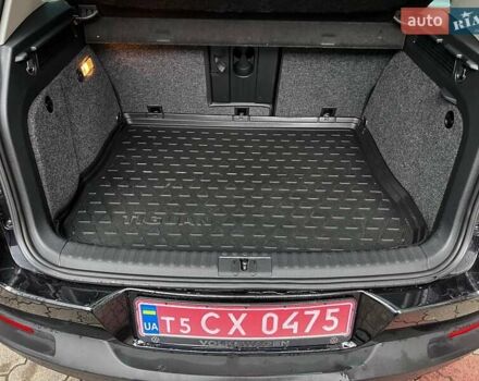 Чорний Фольксваген Тігуан, об'ємом двигуна 1.98 л та пробігом 174 тис. км за 12750 $, фото 85 на Automoto.ua