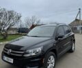 Черный Фольксваген Тигуан, объемом двигателя 2 л и пробегом 175 тыс. км за 13500 $, фото 1 на Automoto.ua