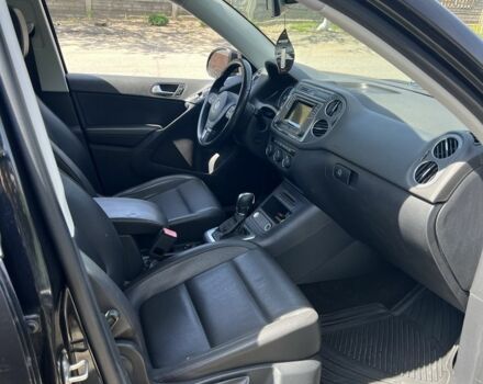 Черный Фольксваген Тигуан, объемом двигателя 2 л и пробегом 258 тыс. км за 13300 $, фото 10 на Automoto.ua