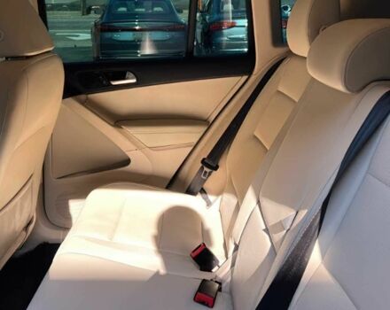 Чорний Фольксваген Тігуан, об'ємом двигуна 2 л та пробігом 74 тис. км за 4800 $, фото 12 на Automoto.ua