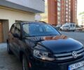 Черный Фольксваген Тигуан, объемом двигателя 2 л и пробегом 120 тыс. км за 14400 $, фото 1 на Automoto.ua