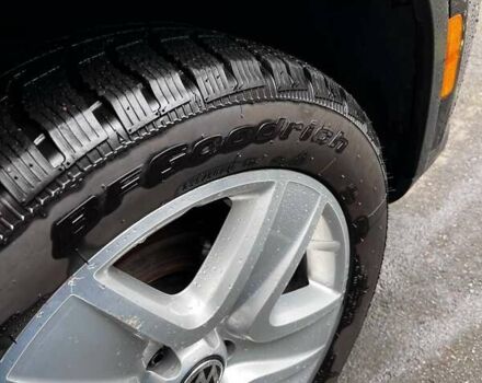 Чорний Фольксваген Тігуан, об'ємом двигуна 1.98 л та пробігом 174 тис. км за 12750 $, фото 92 на Automoto.ua