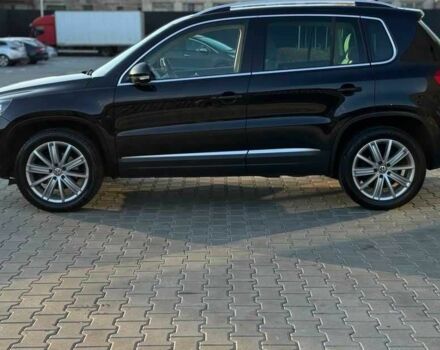 Черный Фольксваген Тигуан, объемом двигателя 2 л и пробегом 151 тыс. км за 9500 $, фото 3 на Automoto.ua