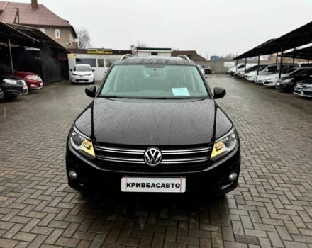 Черный Фольксваген Тигуан, объемом двигателя 2 л и пробегом 99 тыс. км за 13600 $, фото 1 на Automoto.ua