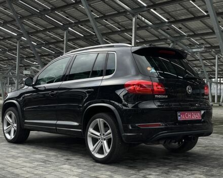 Чорний Фольксваген Тігуан, об'ємом двигуна 2 л та пробігом 166 тис. км за 13500 $, фото 6 на Automoto.ua