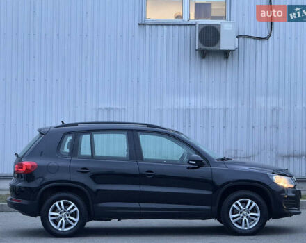 Черный Фольксваген Тигуан, объемом двигателя 1.98 л и пробегом 180 тыс. км за 11800 $, фото 12 на Automoto.ua
