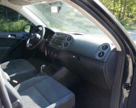 Черный Фольксваген Тигуан, объемом двигателя 2 л и пробегом 78 тыс. км за 7700 $, фото 8 на Automoto.ua