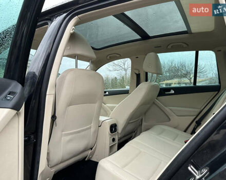 Черный Фольксваген Тигуан, объемом двигателя 1.98 л и пробегом 143 тыс. км за 12400 $, фото 25 на Automoto.ua