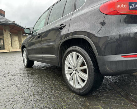 Черный Фольксваген Тигуан, объемом двигателя 1.98 л и пробегом 143 тыс. км за 12400 $, фото 6 на Automoto.ua