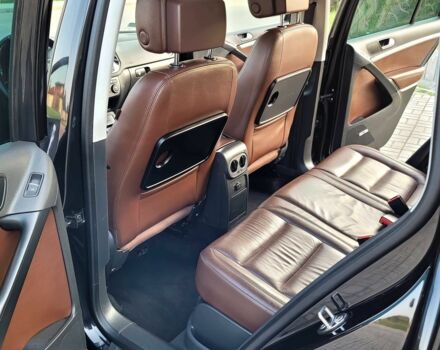 Черный Фольксваген Тигуан, объемом двигателя 2 л и пробегом 75 тыс. км за 7900 $, фото 9 на Automoto.ua