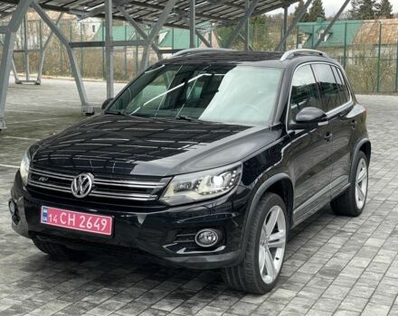 Чорний Фольксваген Тігуан, об'ємом двигуна 2 л та пробігом 166 тис. км за 13500 $, фото 4 на Automoto.ua