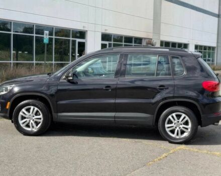 Черный Фольксваген Тигуан, объемом двигателя 2 л и пробегом 78 тыс. км за 3400 $, фото 3 на Automoto.ua