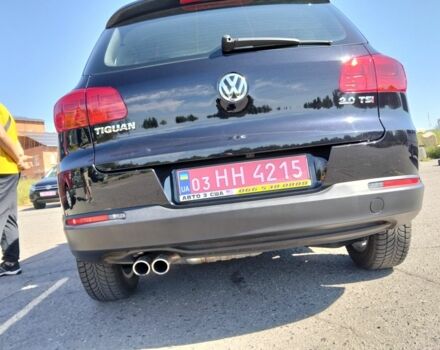 Черный Фольксваген Тигуан, объемом двигателя 2 л и пробегом 190 тыс. км за 12800 $, фото 6 на Automoto.ua