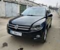 Черный Фольксваген Тигуан, объемом двигателя 2 л и пробегом 122 тыс. км за 9000 $, фото 1 на Automoto.ua