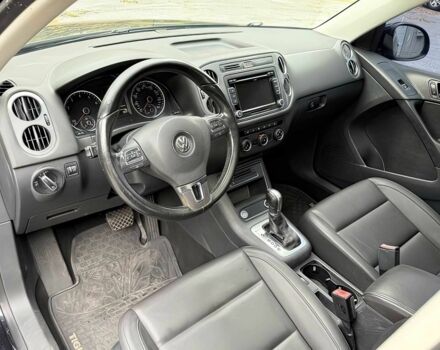 Черный Фольксваген Тигуан, объемом двигателя 2 л и пробегом 79 тыс. км за 8400 $, фото 9 на Automoto.ua