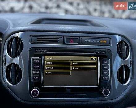 Черный Фольксваген Тигуан, объемом двигателя 2 л и пробегом 139 тыс. км за 17900 $, фото 69 на Automoto.ua