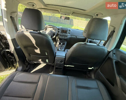 Черный Фольксваген Тигуан, объемом двигателя 1.98 л и пробегом 132 тыс. км за 14900 $, фото 4 на Automoto.ua