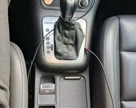 Черный Фольксваген Тигуан, объемом двигателя 1.98 л и пробегом 83 тыс. км за 12800 $, фото 7 на Automoto.ua