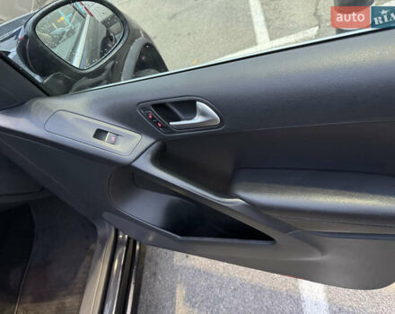 Черный Фольксваген Тигуан, объемом двигателя 1.98 л и пробегом 155 тыс. км за 14999 $, фото 13 на Automoto.ua