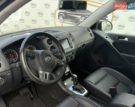 Чорний Фольксваген Тігуан, об'ємом двигуна 2 л та пробігом 180 тис. км за 12600 $, фото 13 на Automoto.ua