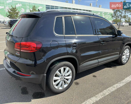 Черный Фольксваген Тигуан, объемом двигателя 1.4 л и пробегом 123 тыс. км за 15800 $, фото 27 на Automoto.ua