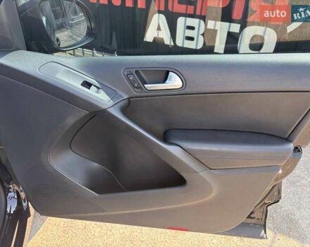 Чорний Фольксваген Тігуан, об'ємом двигуна 1.98 л та пробігом 180 тис. км за 14500 $, фото 7 на Automoto.ua