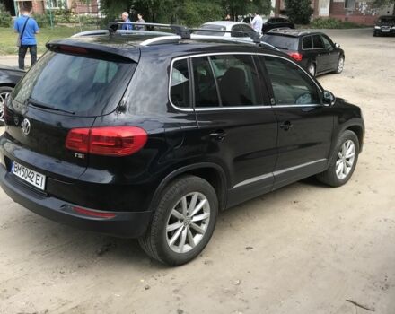 Черный Фольксваген Тигуан, объемом двигателя 2 л и пробегом 131 тыс. км за 14000 $, фото 3 на Automoto.ua