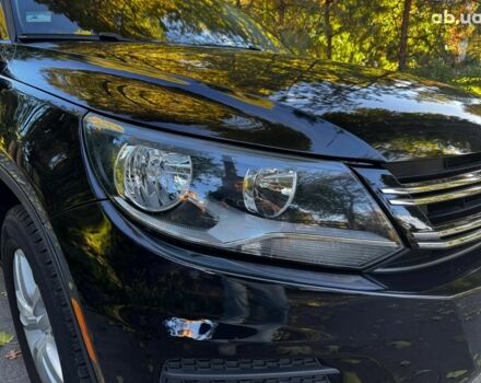 Черный Фольксваген Тигуан, объемом двигателя 2 л и пробегом 260 тыс. км за 12990 $, фото 3 на Automoto.ua