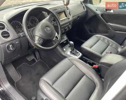 Черный Фольксваген Тигуан, объемом двигателя 1.98 л и пробегом 195 тыс. км за 12250 $, фото 19 на Automoto.ua