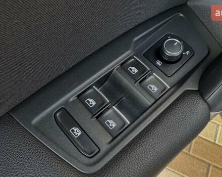 Черный Фольксваген Тигуан, объемом двигателя 1.98 л и пробегом 112 тыс. км за 24800 $, фото 28 на Automoto.ua