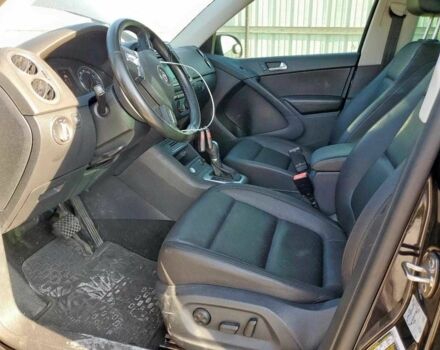 Чорний Фольксваген Тігуан, об'ємом двигуна 0 л та пробігом 83 тис. км за 1500 $, фото 6 на Automoto.ua