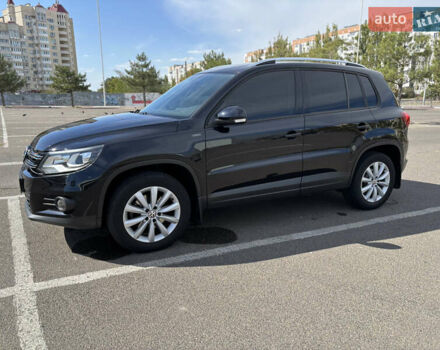 Черный Фольксваген Тигуан, объемом двигателя 1.4 л и пробегом 123 тыс. км за 15800 $, фото 11 на Automoto.ua