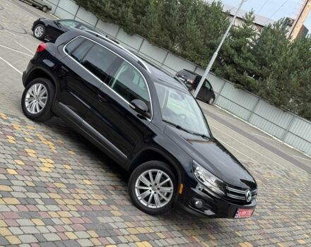 Чорний Фольксваген Тігуан, об'ємом двигуна 2 л та пробігом 157 тис. км за 13499 $, фото 12 на Automoto.ua