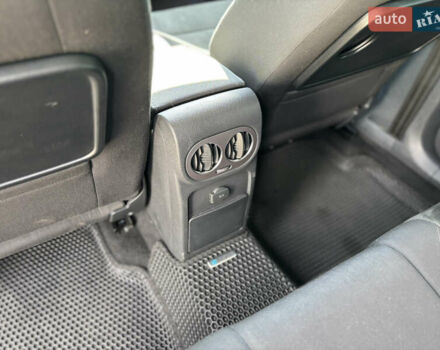 Черный Фольксваген Тигуан, объемом двигателя 1.4 л и пробегом 123 тыс. км за 15800 $, фото 51 на Automoto.ua