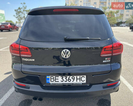 Черный Фольксваген Тигуан, объемом двигателя 1.4 л и пробегом 123 тыс. км за 15800 $, фото 24 на Automoto.ua