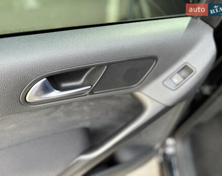 Черный Фольксваген Тигуан, объемом двигателя 1.4 л и пробегом 123 тыс. км за 15800 $, фото 49 на Automoto.ua