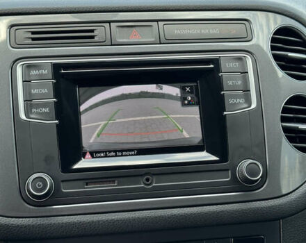 Черный Фольксваген Тигуан, объемом двигателя 1.98 л и пробегом 138 тыс. км за 16999 $, фото 19 на Automoto.ua