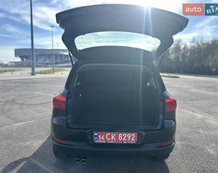 Чорний Фольксваген Тігуан, об'ємом двигуна 2 л та пробігом 117 тис. км за 13850 $, фото 8 на Automoto.ua