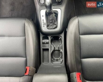 Черный Фольксваген Тигуан, объемом двигателя 1.98 л и пробегом 195 тыс. км за 12250 $, фото 24 на Automoto.ua