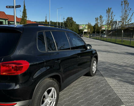 Черный Фольксваген Тигуан, объемом двигателя 1.97 л и пробегом 236 тыс. км за 15250 $, фото 6 на Automoto.ua