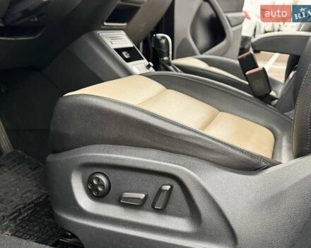 Чорний Фольксваген Тігуан, об'ємом двигуна 1.98 л та пробігом 125 тис. км за 13500 $, фото 16 на Automoto.ua