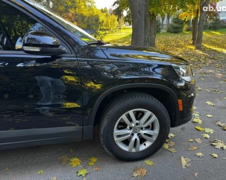 Черный Фольксваген Тигуан, объемом двигателя 2 л и пробегом 260 тыс. км за 12990 $, фото 4 на Automoto.ua