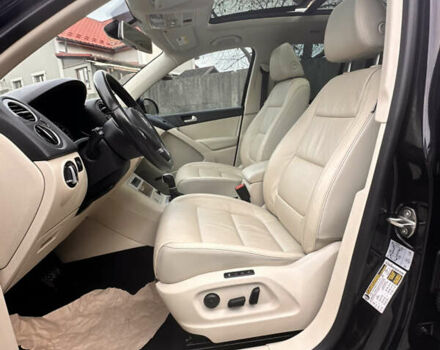 Черный Фольксваген Тигуан, объемом двигателя 1.98 л и пробегом 146 тыс. км за 14900 $, фото 16 на Automoto.ua