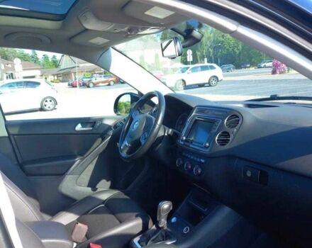 Черный Фольксваген Тигуан, объемом двигателя 2 л и пробегом 70 тыс. км за 9000 $, фото 12 на Automoto.ua