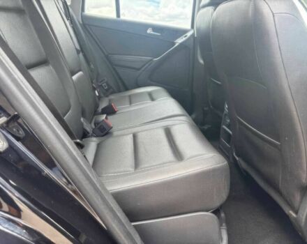 Черный Фольксваген Тигуан, объемом двигателя 2 л и пробегом 77 тыс. км за 3400 $, фото 9 на Automoto.ua