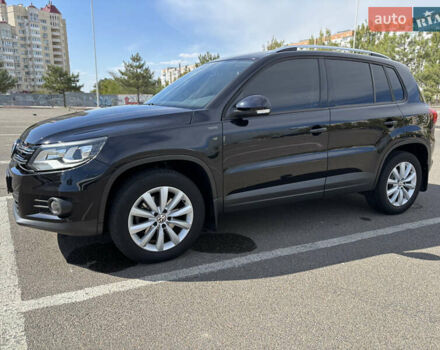 Черный Фольксваген Тигуан, объемом двигателя 1.4 л и пробегом 123 тыс. км за 15800 $, фото 17 на Automoto.ua