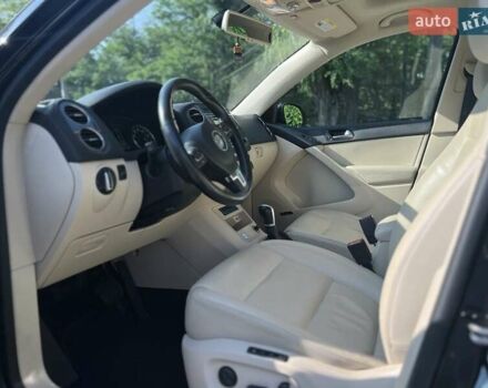 Черный Фольксваген Тигуан, объемом двигателя 1.98 л и пробегом 140 тыс. км за 15500 $, фото 7 на Automoto.ua