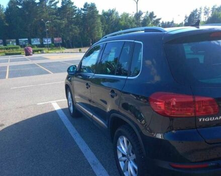 Черный Фольксваген Тигуан, объемом двигателя 2 л и пробегом 70 тыс. км за 9000 $, фото 2 на Automoto.ua