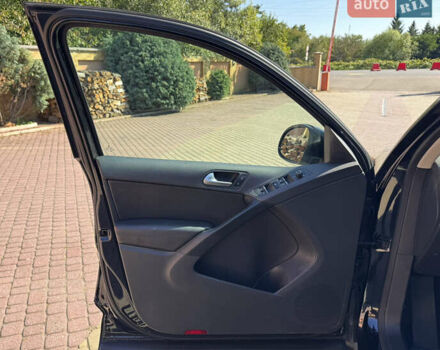 Черный Фольксваген Тигуан, объемом двигателя 1.98 л и пробегом 195 тыс. км за 16850 $, фото 27 на Automoto.ua